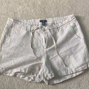 Gap Women’s Khaki/Liken Shorts with Button/Zip Closure and Drawstring - Size 8